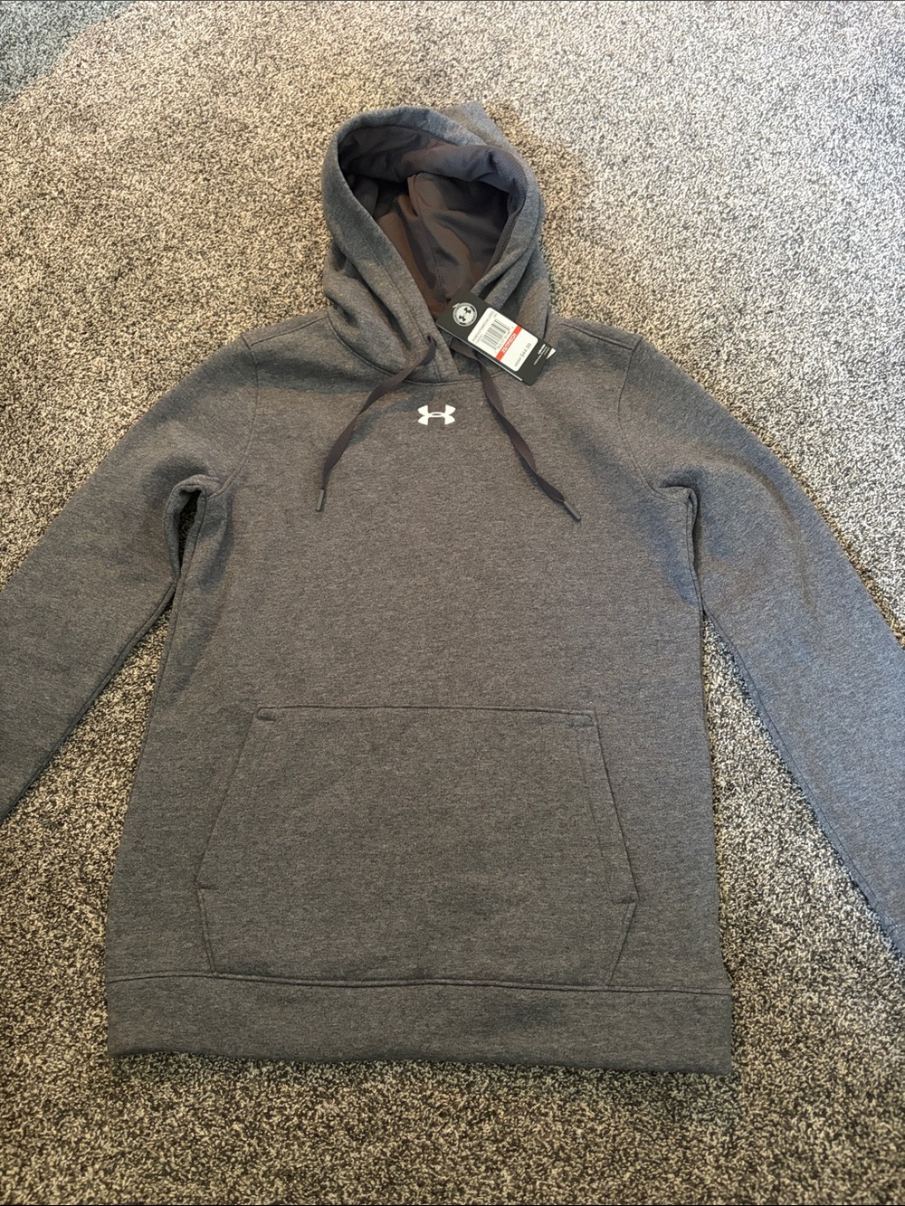 NWOT Under Armour Women’s Charcoal Gray Pullover Hoodie
